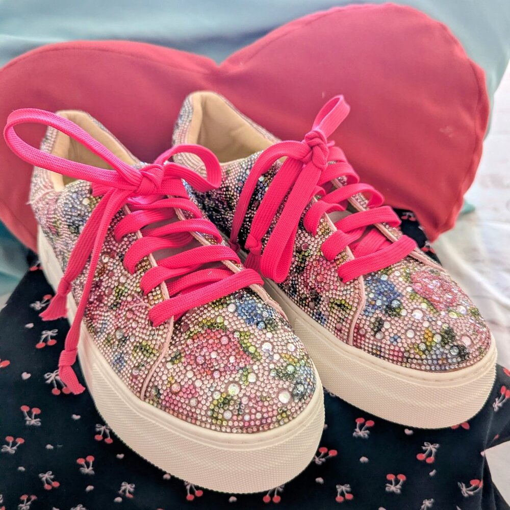 Betsey Johnson SIDNY Sparkle Floral Sneekers Women Size 10M Beautiful